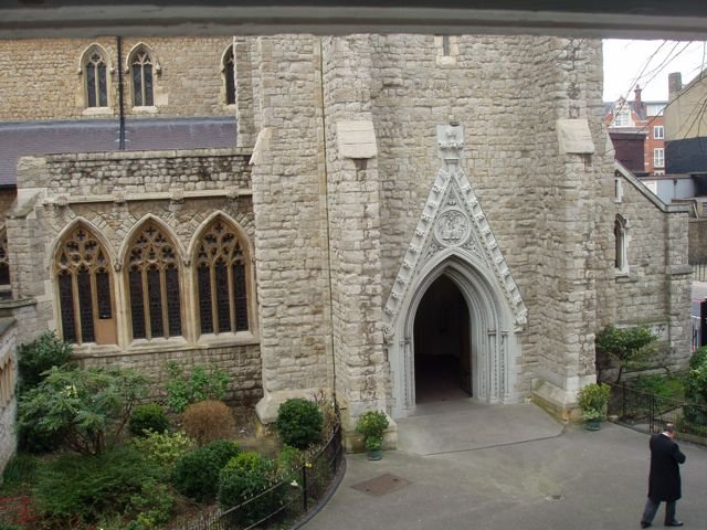clapham courtyard